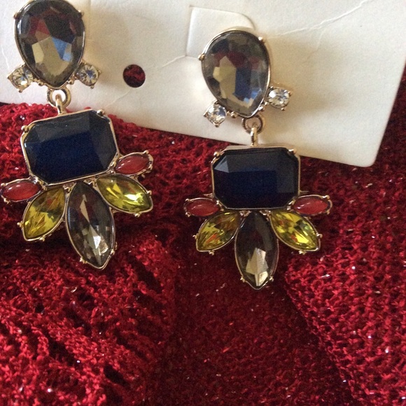 🍄HP🍄 BANANA REPUBLIC REGALIA NECKLACE & EARRINGS - Picture 5 of 5